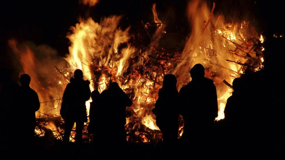 Celebrated on the 5th of November, Bonfire Night includes fireworks, bonfires, and celebrations across the UK. It remembers a historical event from British history.