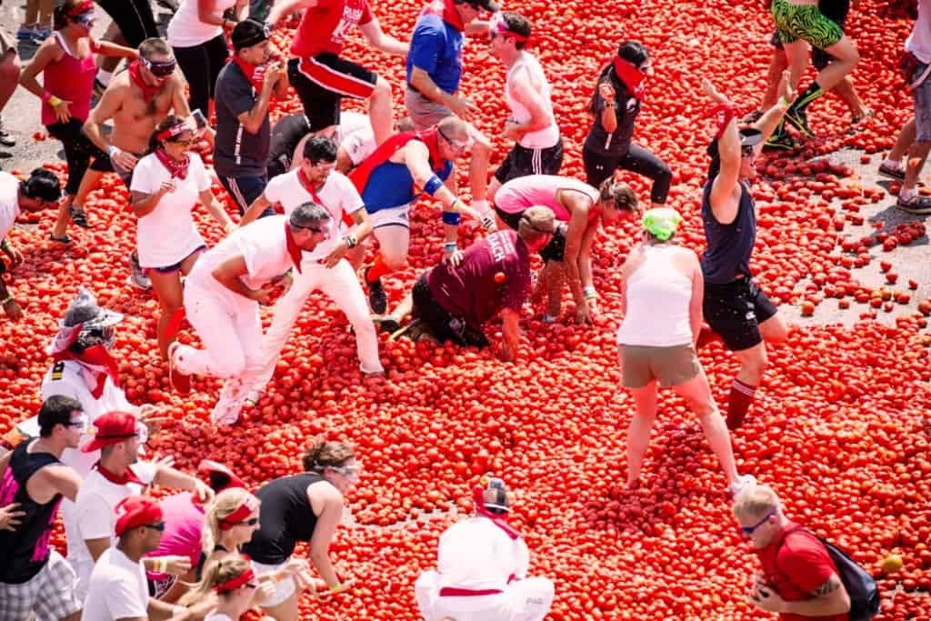 Held in Buñol, La Tomatina is a fun festival where thousands of people throw tomatoes at each other. It is one of the most famous festivals in the world.